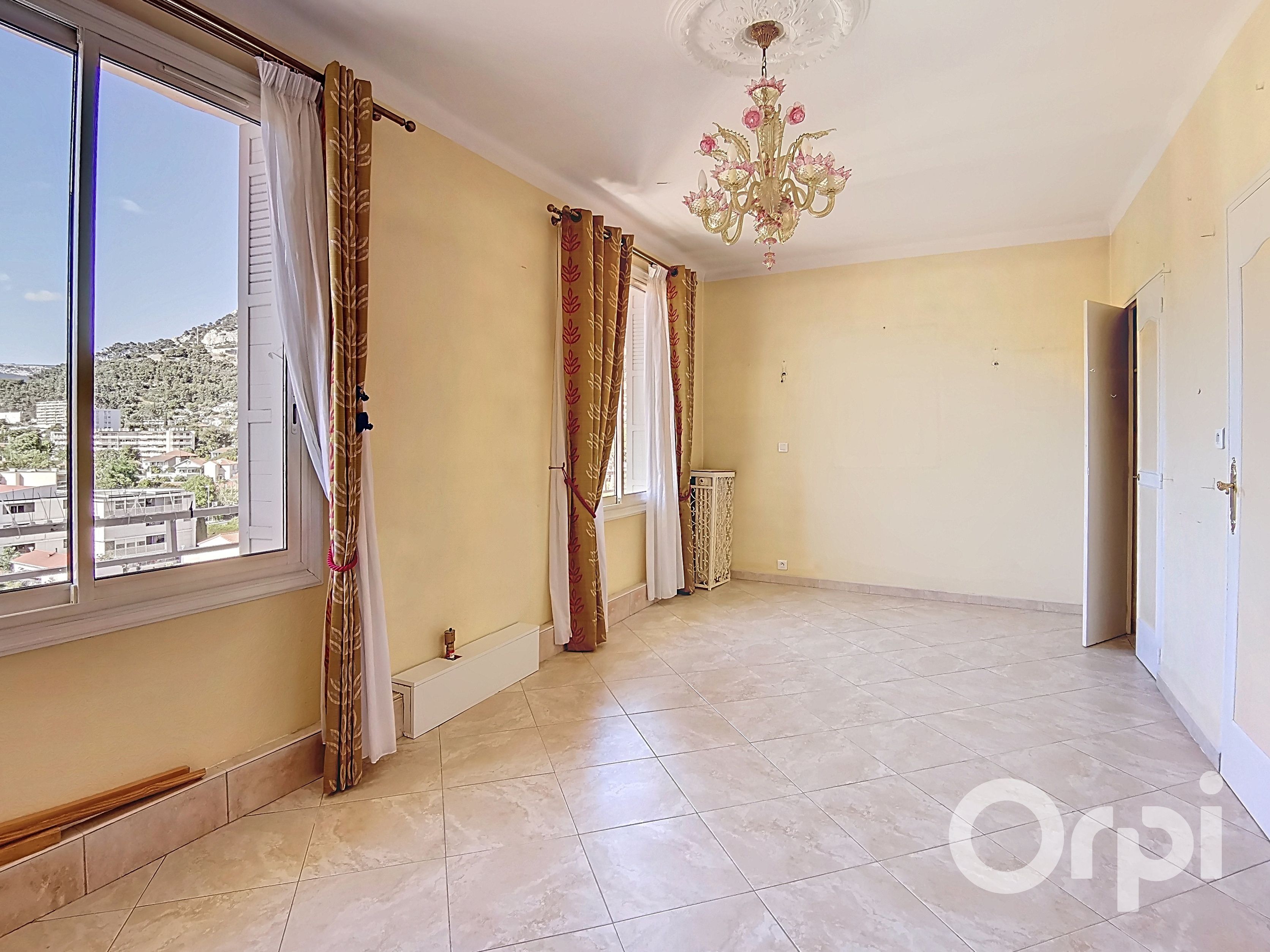 Appartement - TOULON