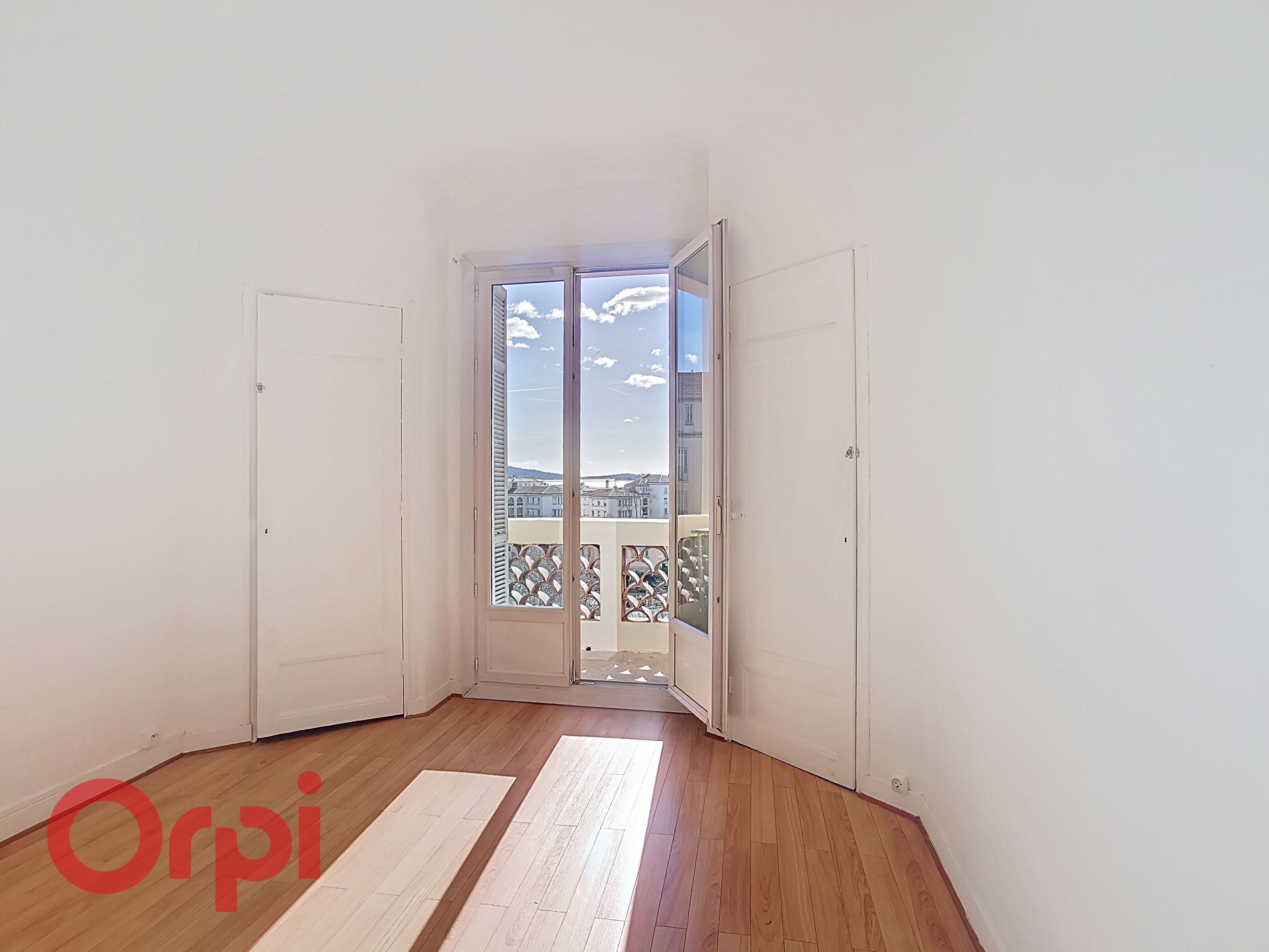 Appartement - TOULON