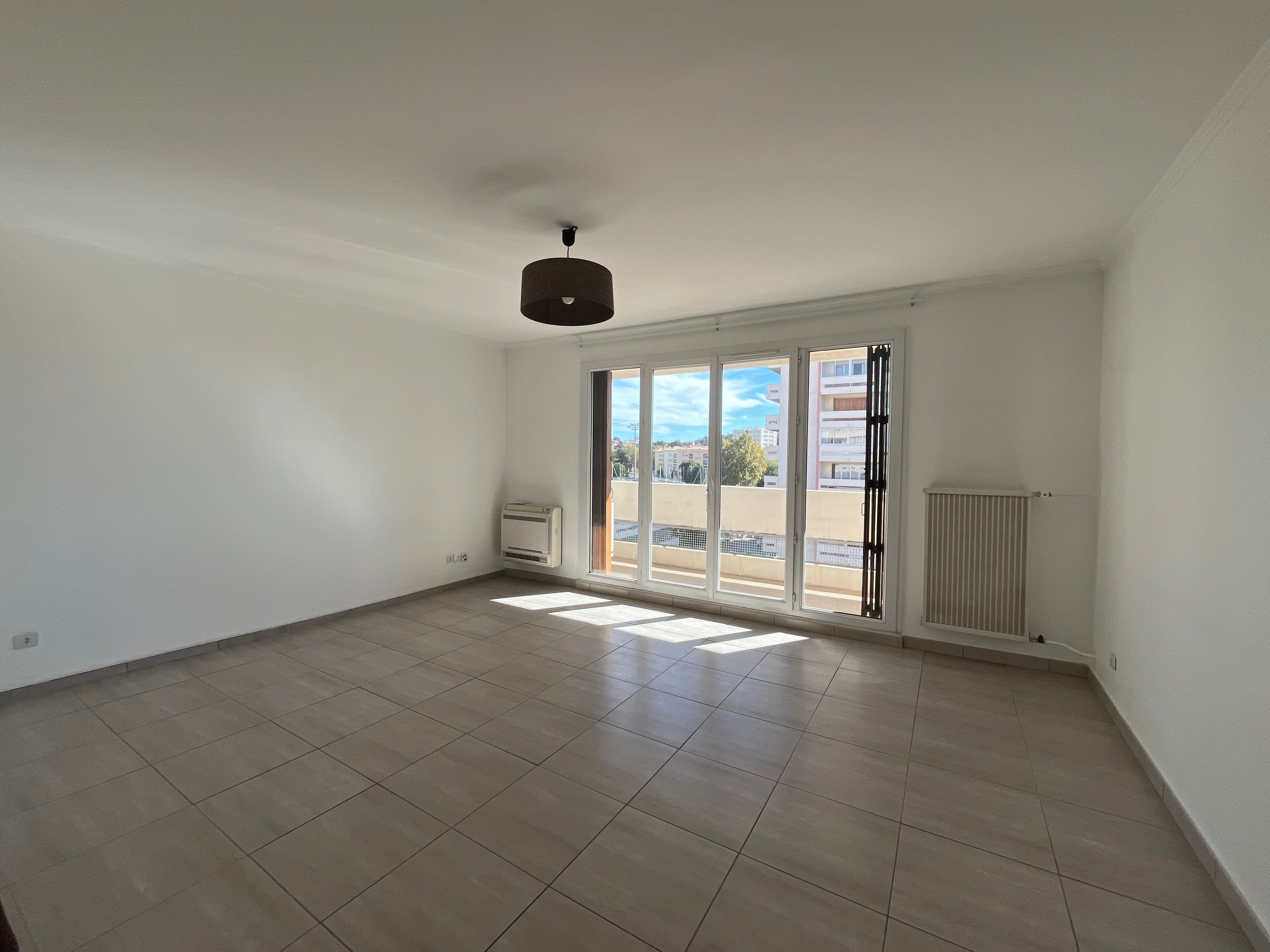 Appartement - TOULON